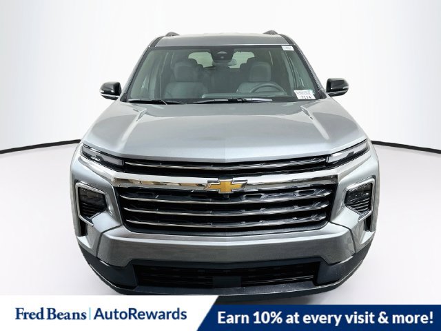 New 2027 Chevrolet Traverse LT AWD/4WD image 2