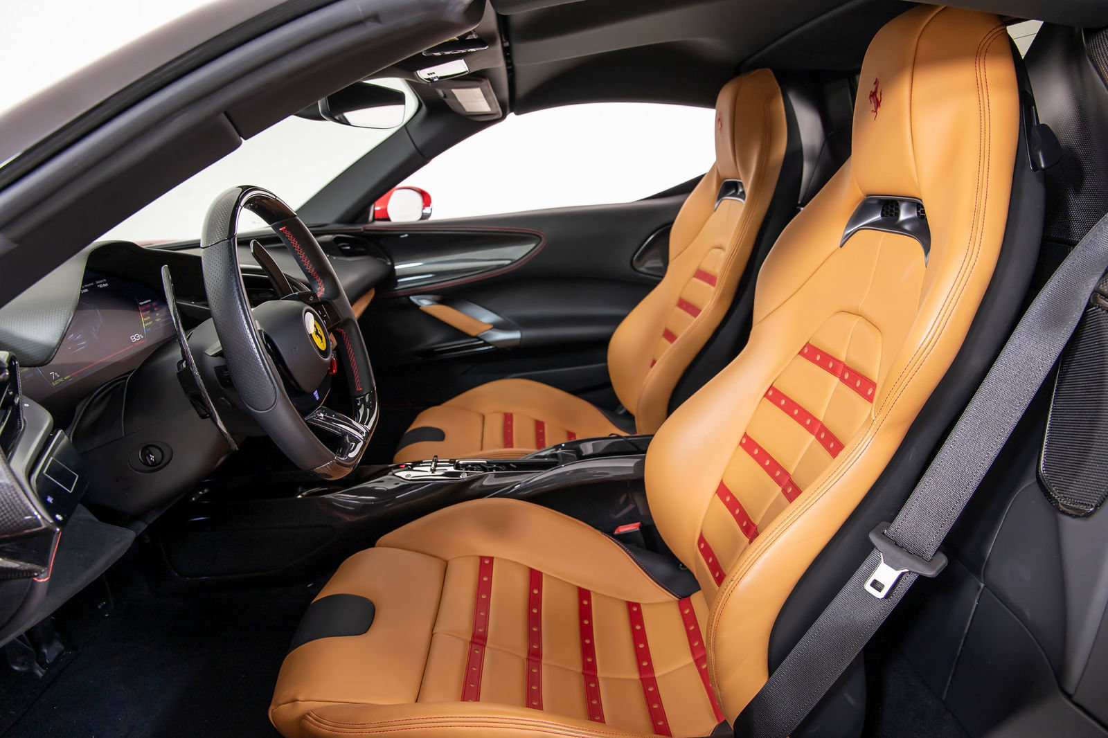 Certified 2023 Ferrari SF90 Spider AWD/4WD image 5