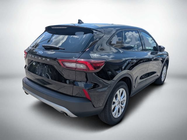 Used 2025 Ford Escape Active FWD image 4
