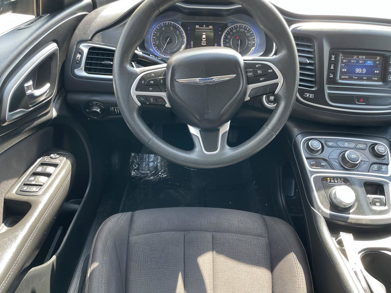 Used 2015 Chrysler 200 Limited FWD image 36