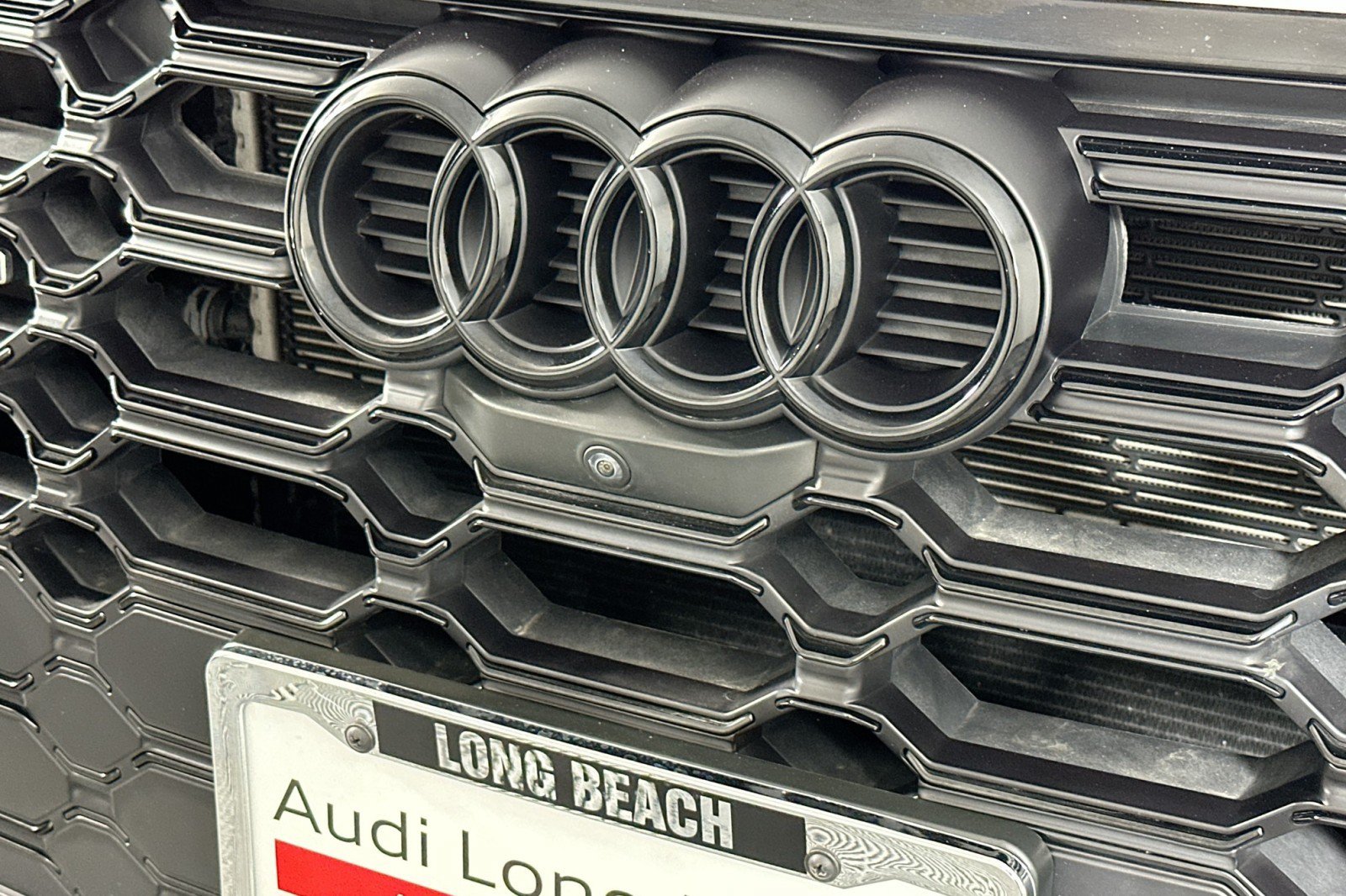 Used 2024 Audi Q5 e Premium Plus AWD/4WD image 15
