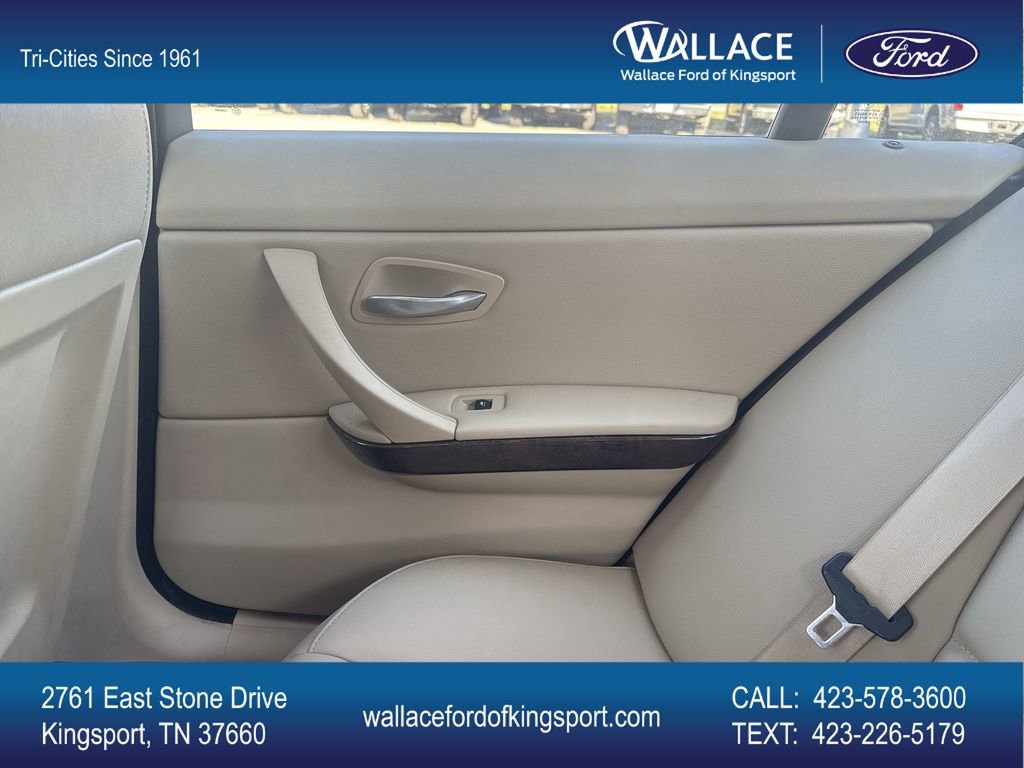 Used 2010 BMW 328i Sedan image 24