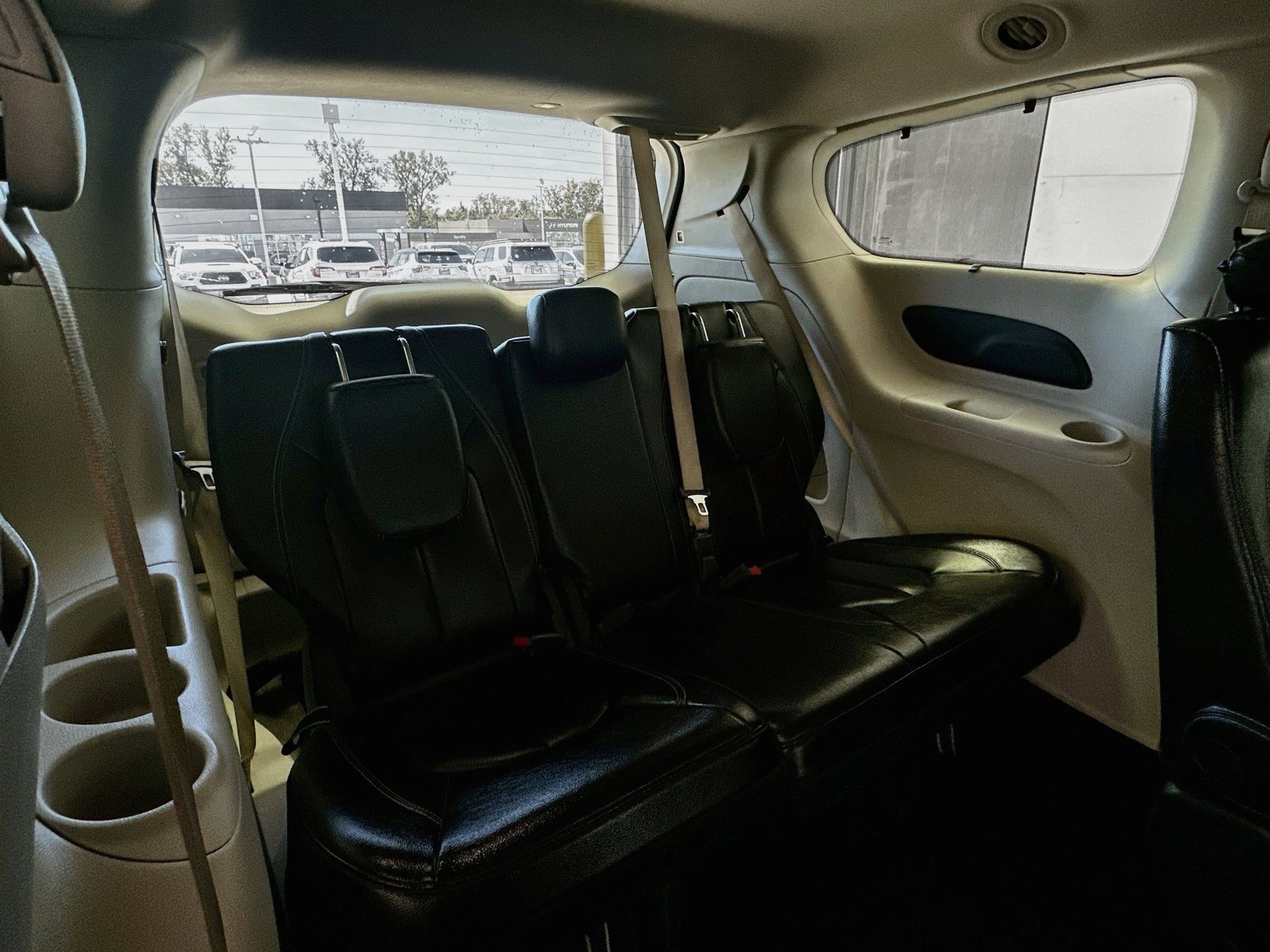 Used 2022 Chrysler Pacifica Touring-L FWD image 24