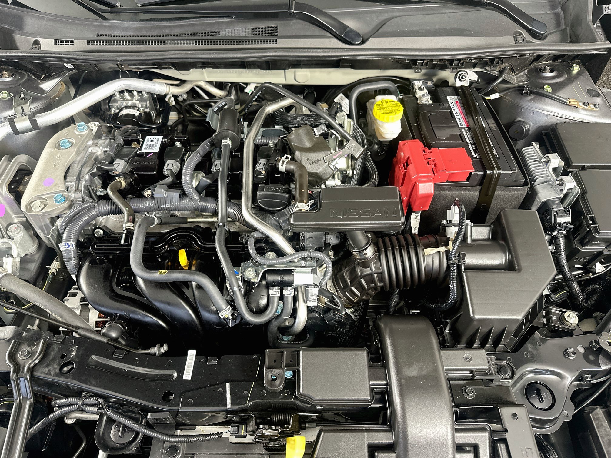 Used 2025 Nissan Sentra SR FWD image 30