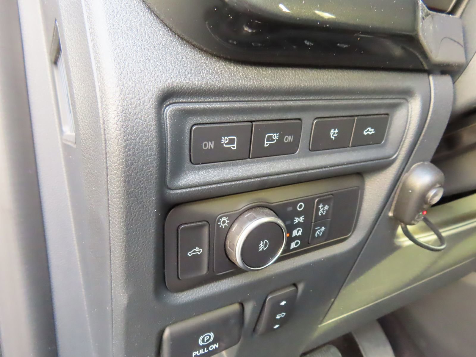 Used 2021 Ford F150 XLT w/ Equipment Group 302A High image 19