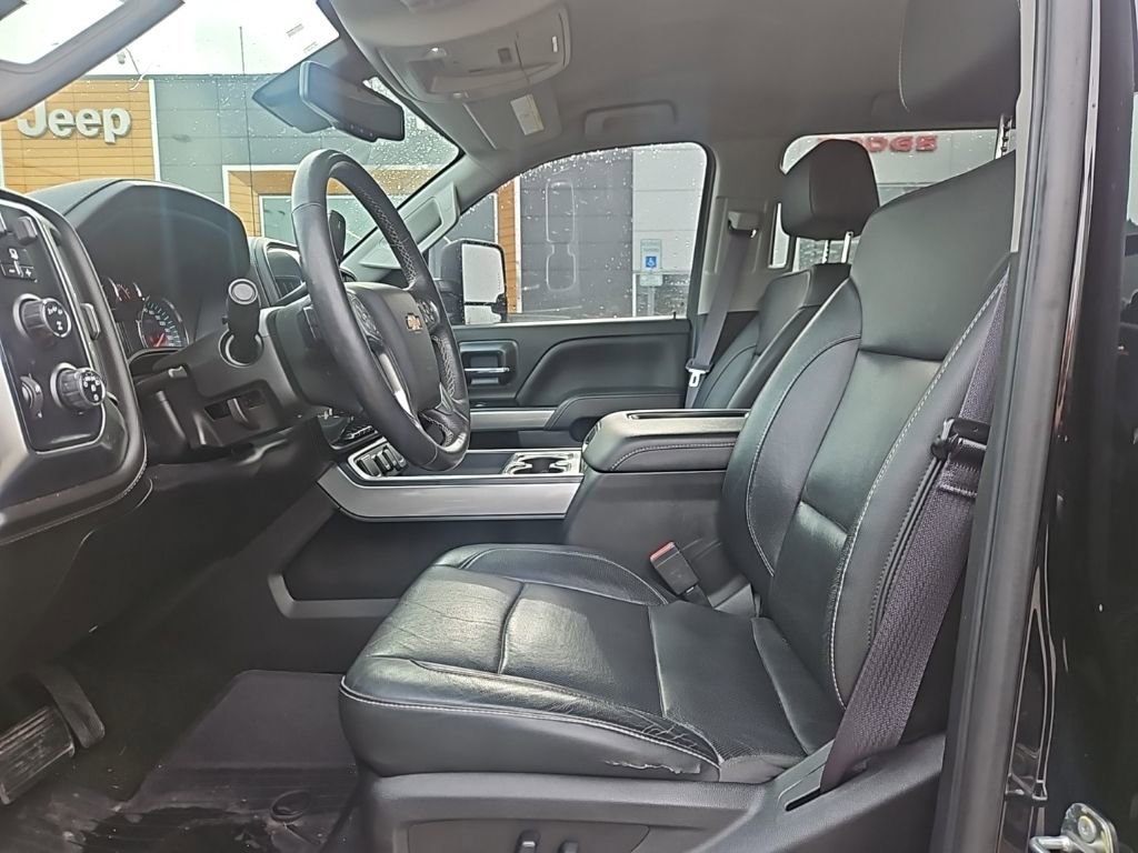 Used 2017 Chevrolet Silverado 2500 LTZ w/ Duramax Plus Package image 11