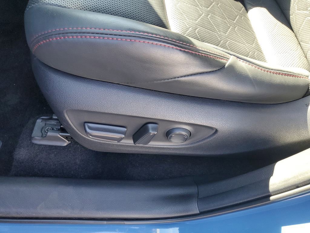 Used 2022 Toyota RAV4 TRD Off-Road image 27