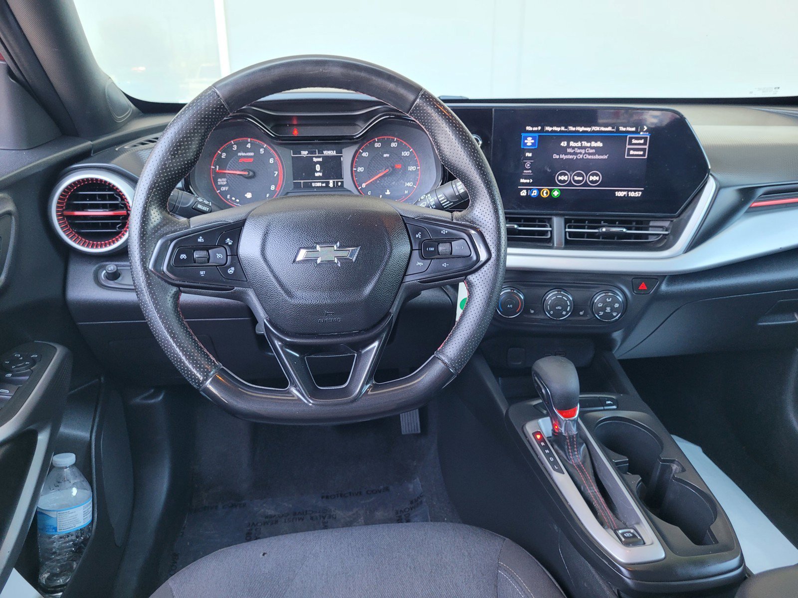 Used 2024 Chevrolet Trax RS FWD image 18