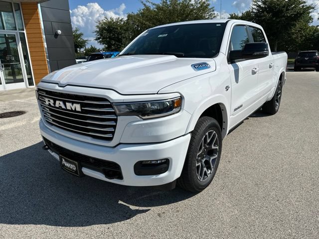 New 2027 RAM 1500 Laramie w/ Laramie Preferred Package AWD/4WD image 2