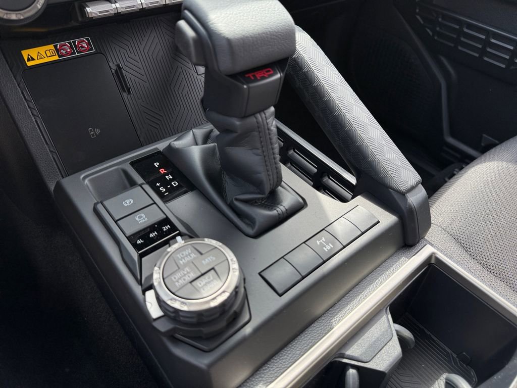 New 2026 Toyota 4Runner TRD Off-Road AWD/4WD image 37