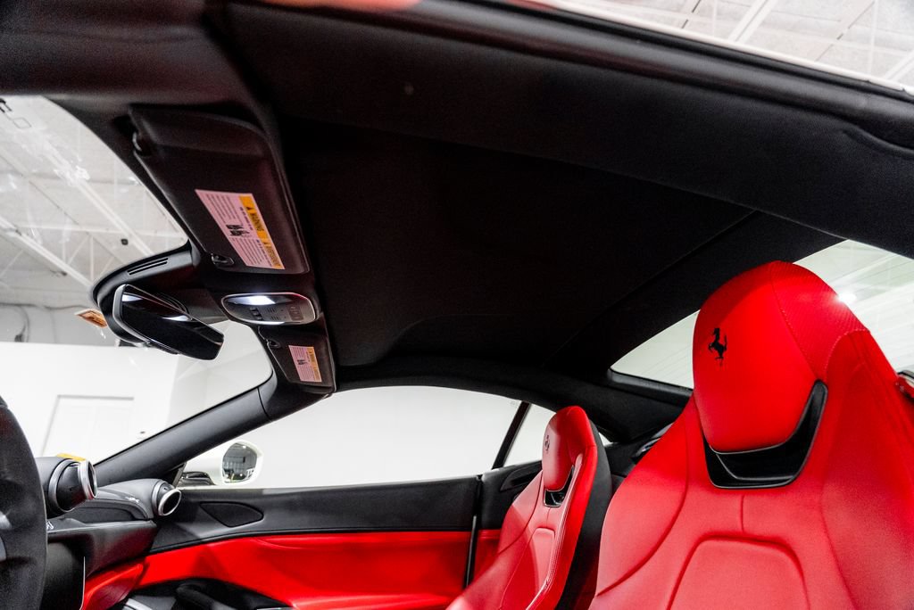 Used 2020 Ferrari Portofino RWD image 88