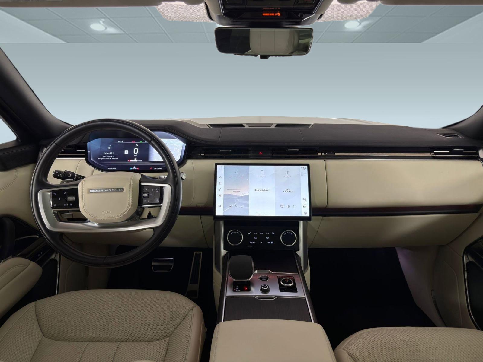 Used 2023 Land Rover Range Rover SE image 15