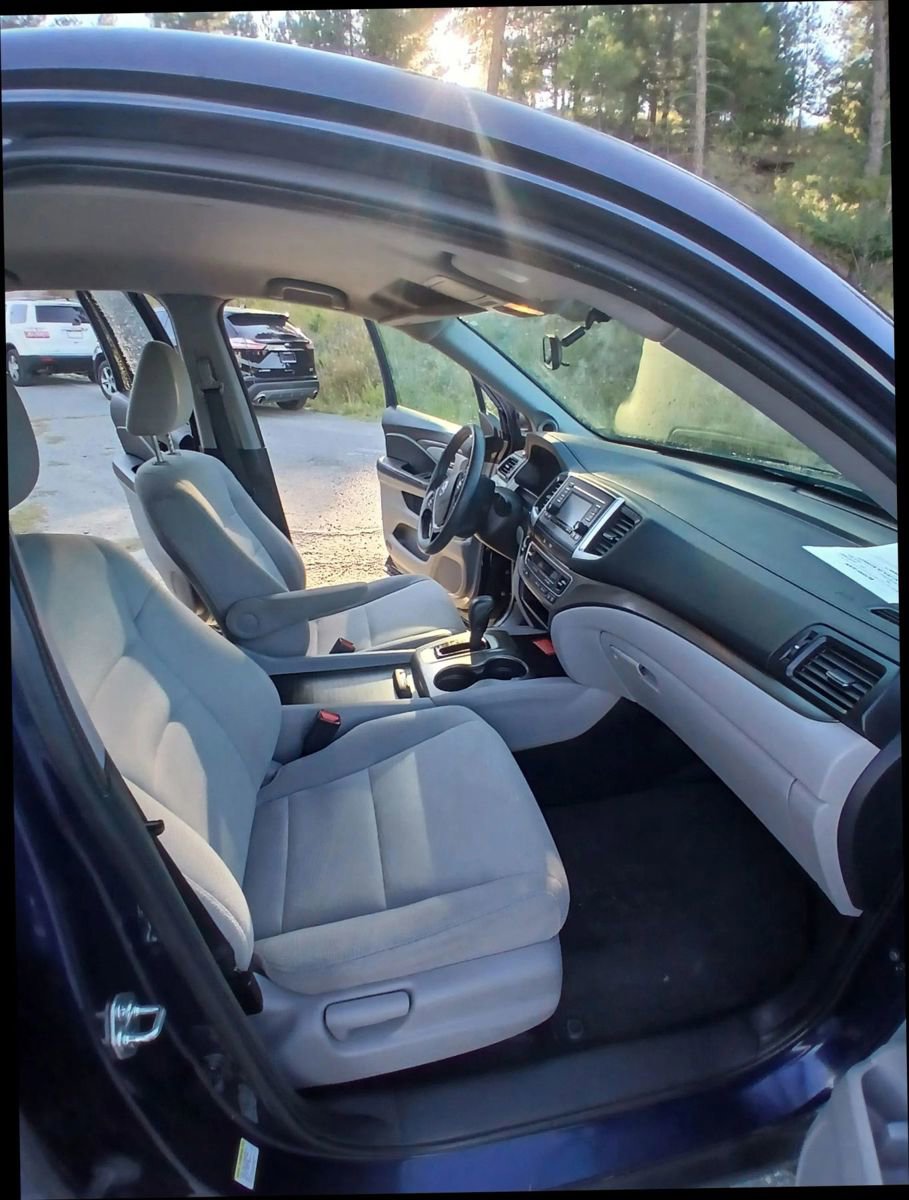 Used 2016 Honda Pilot LX image 12