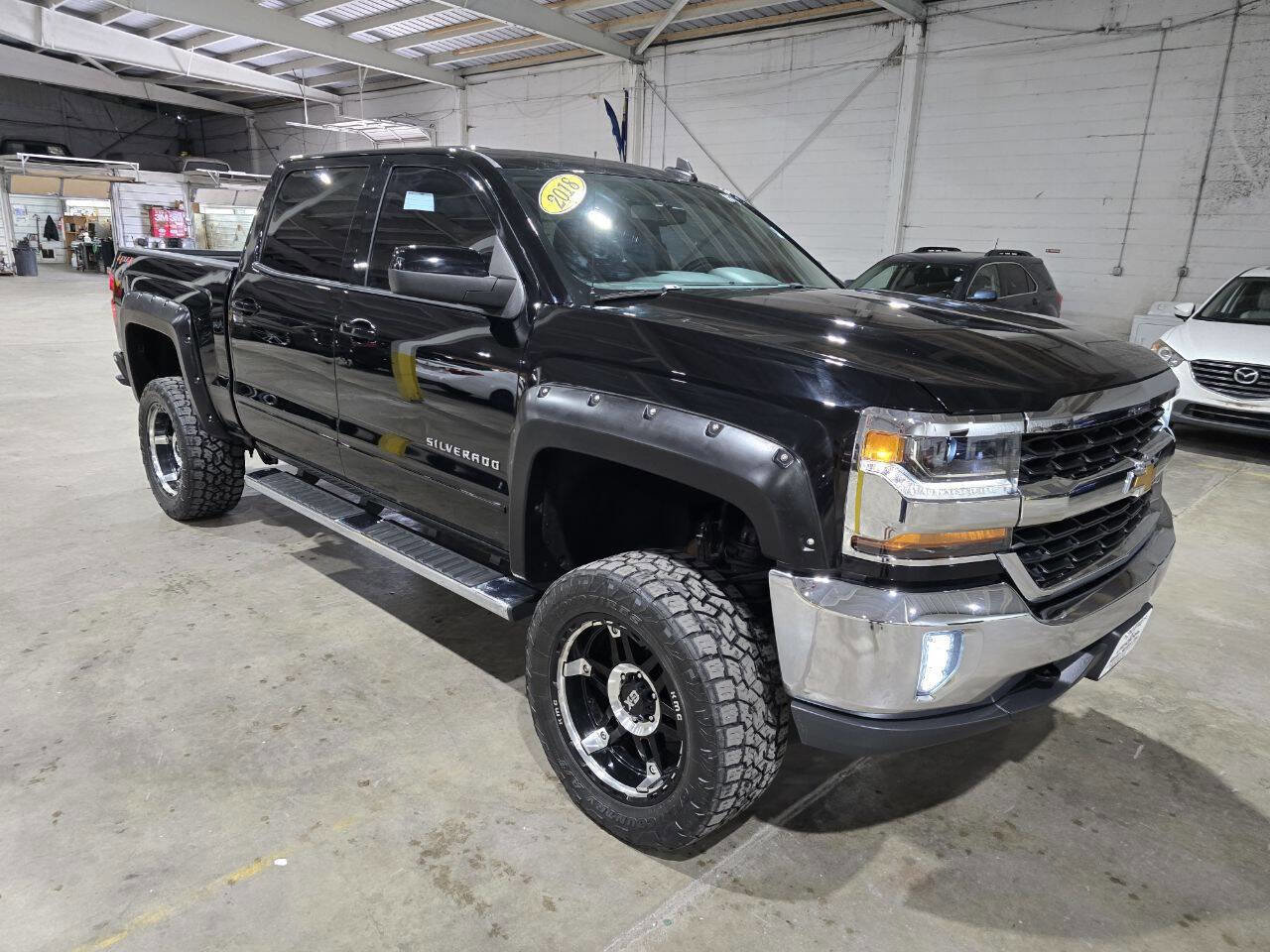 Used 2018 Chevrolet Silverado 1500 LT w/ All Star Edition image 20