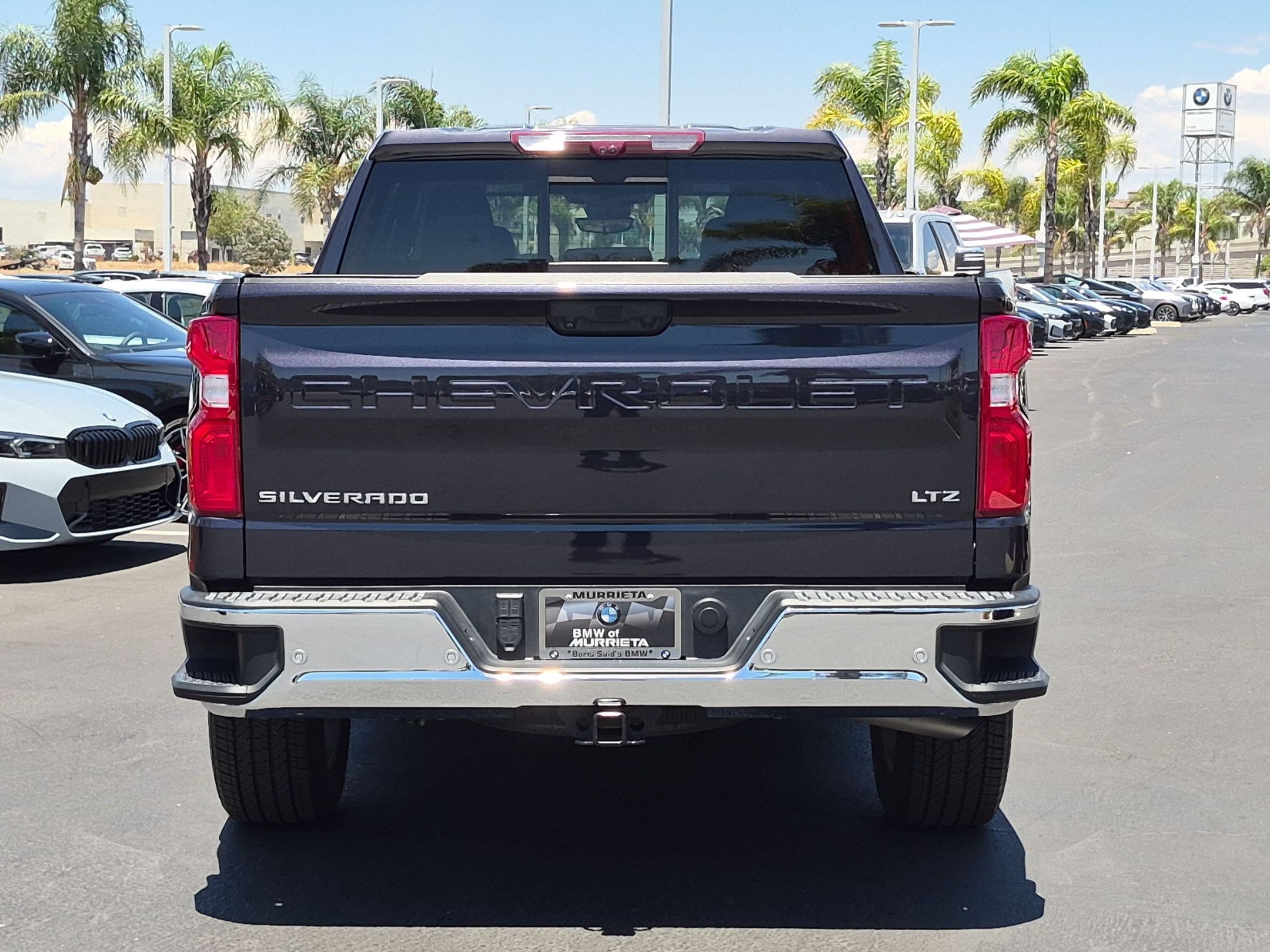 Used 2022 Chevrolet Silverado 1500 LTZ w/ Technology Package RWD image 9