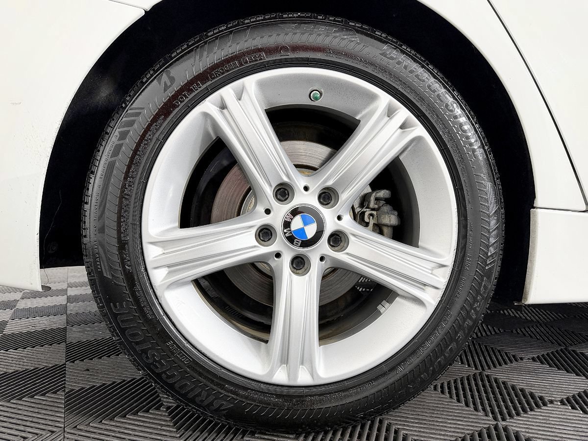 Used 2015 BMW 328i Sedan RWD image 24