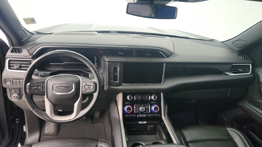 Used 2023 GMC Yukon Denali AWD/4WD image 23