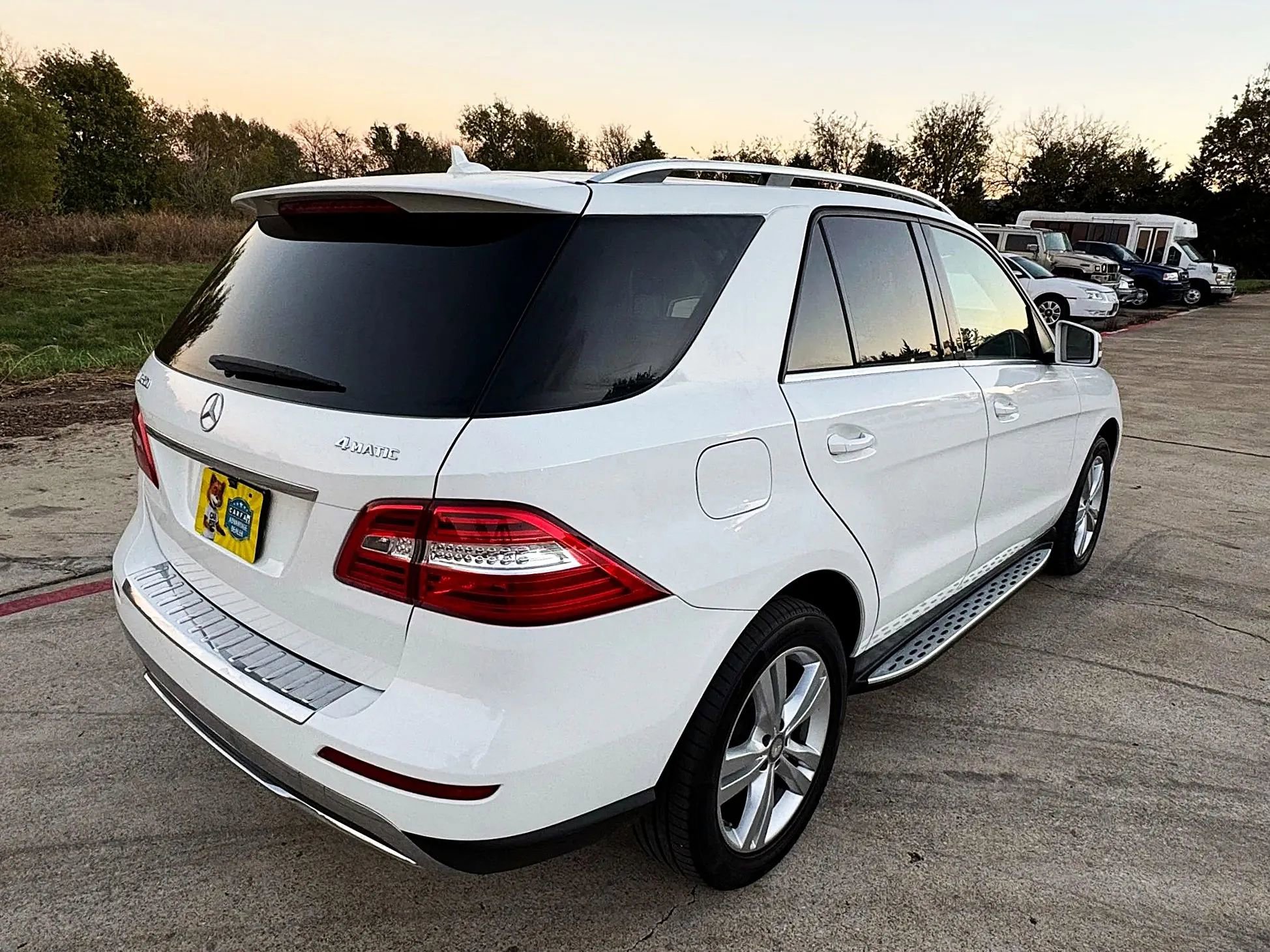 Used 2015 Mercedes-Benz ML 350 ML 350 4MATIC Sport Utility 4D image 3
