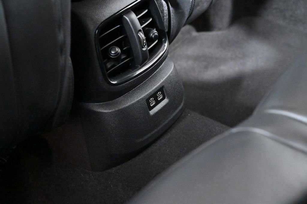 Used 2023 MINI Cooper Countryman S w/ Signature Upholstery Package image 27