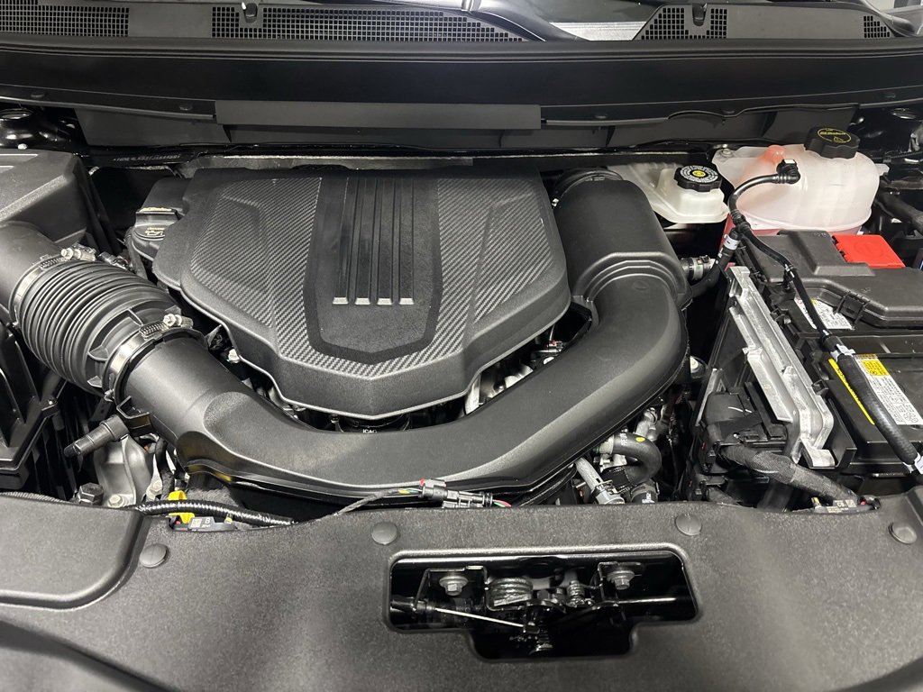 New 2026 Chevrolet Traverse RS w/ LPO, Floor Liner Package image 4