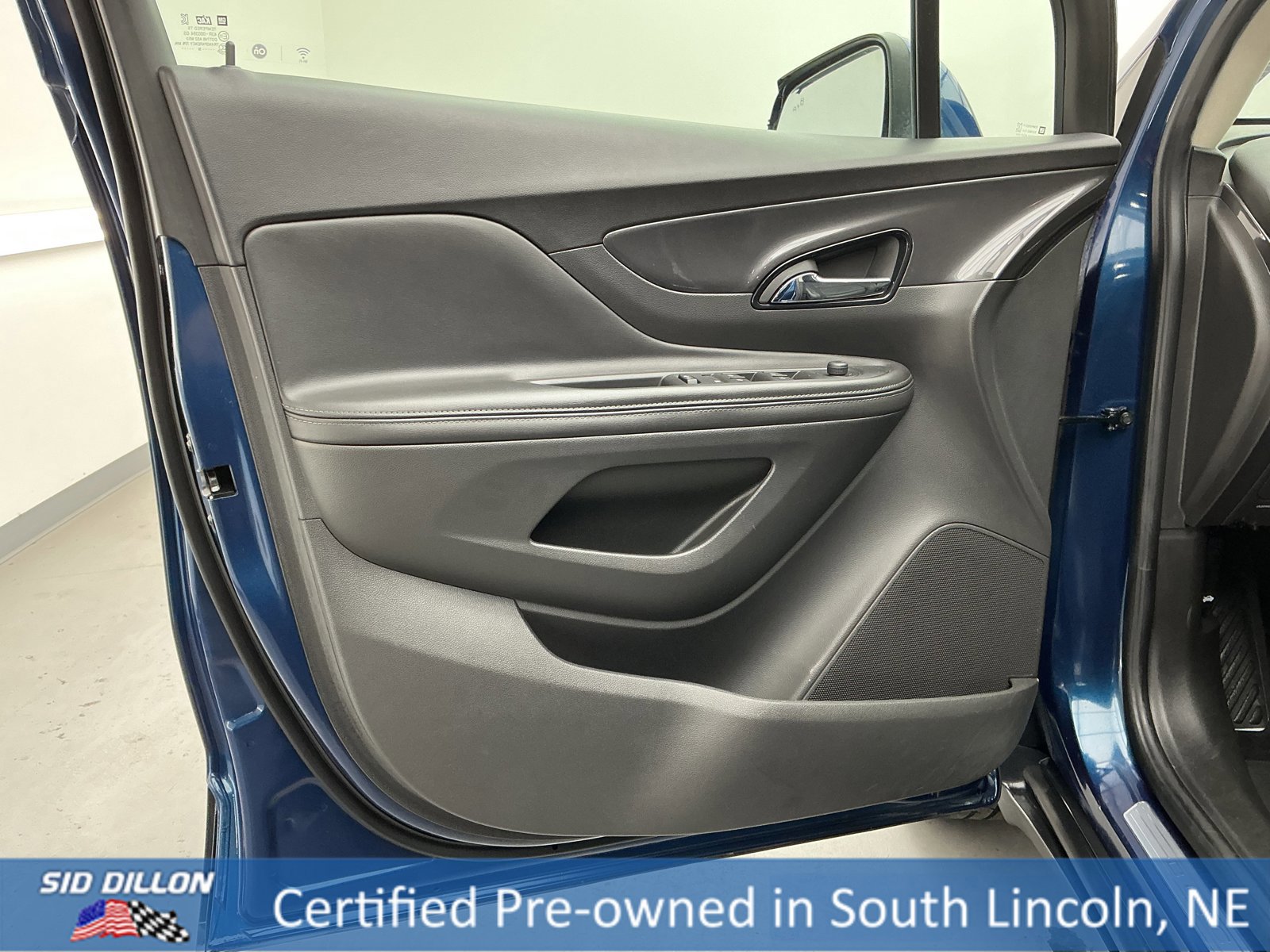 Used 2019 Buick Encore Essence w/ Experience Buick Package image 16