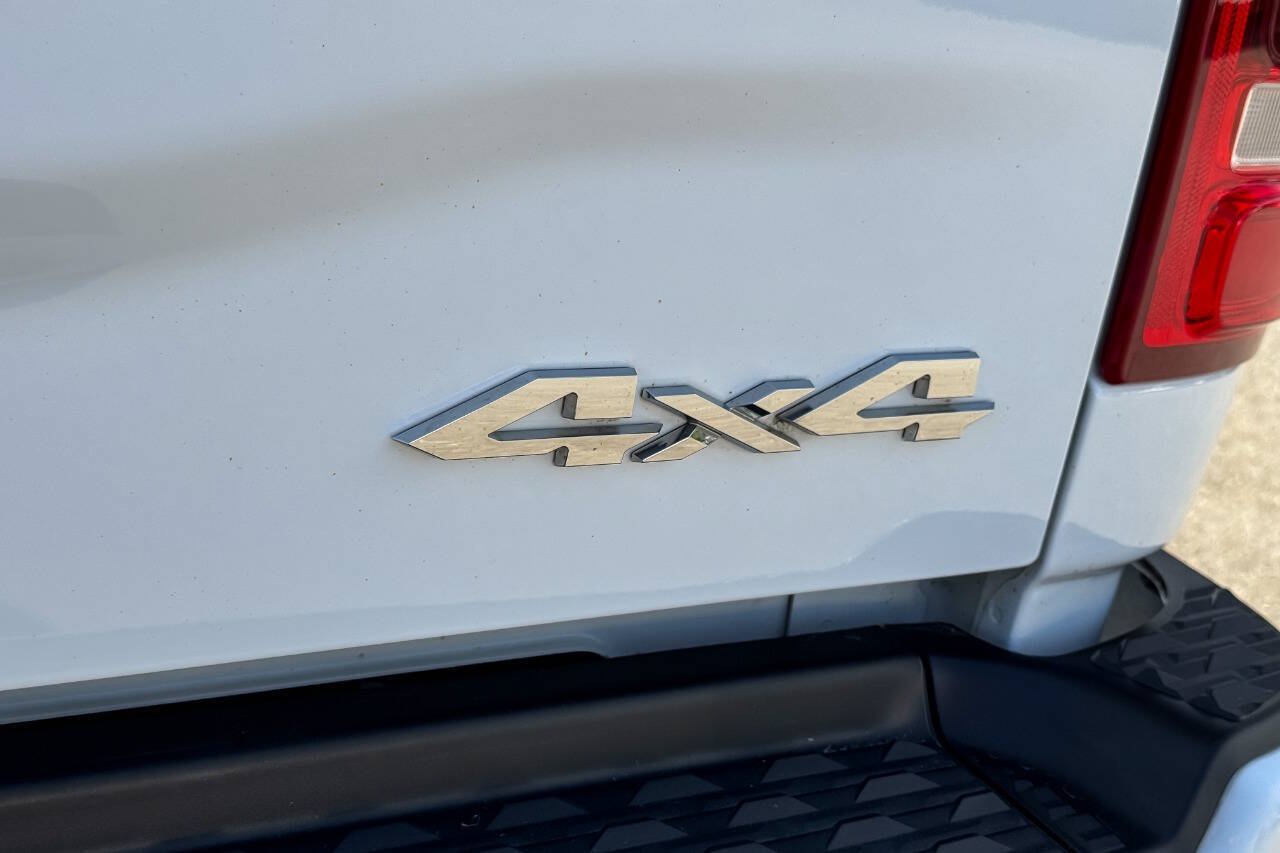 Used 2023 RAM 2500 Laramie AWD/4WD image 22