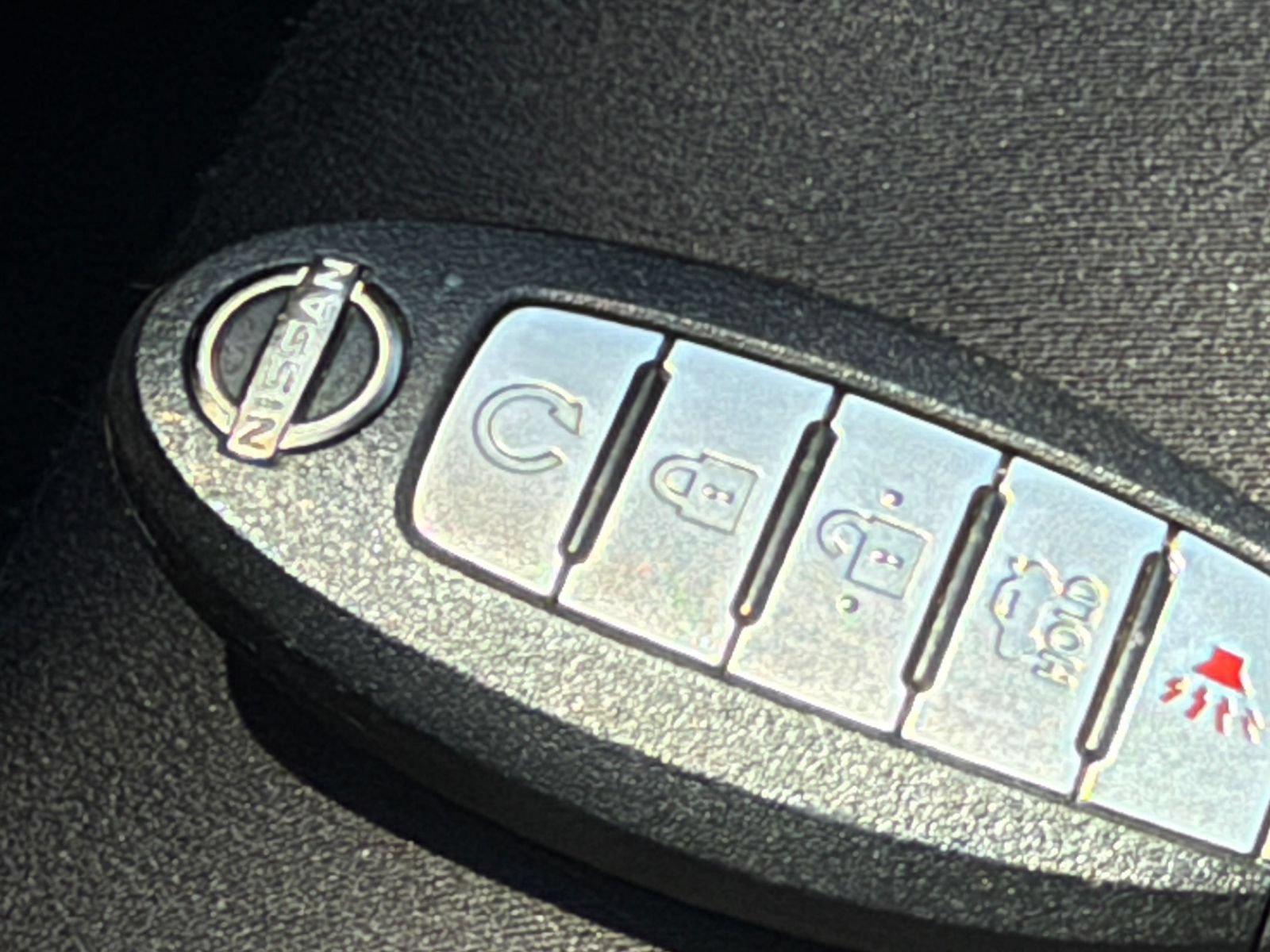 Used 2025 Nissan Altima 2.5 SV FWD image 24