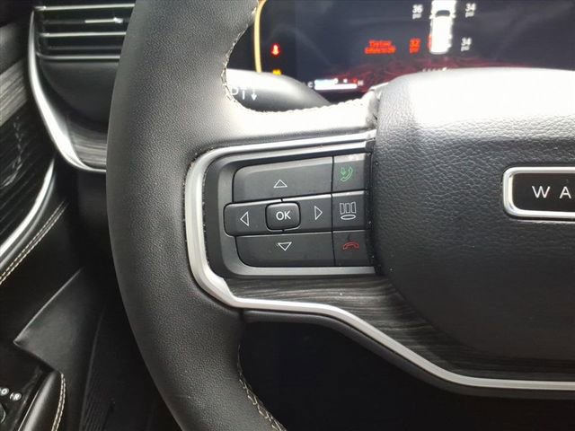 Used 2024 Jeep Wagoneer Series II w/ Flexible Seating Group image 34