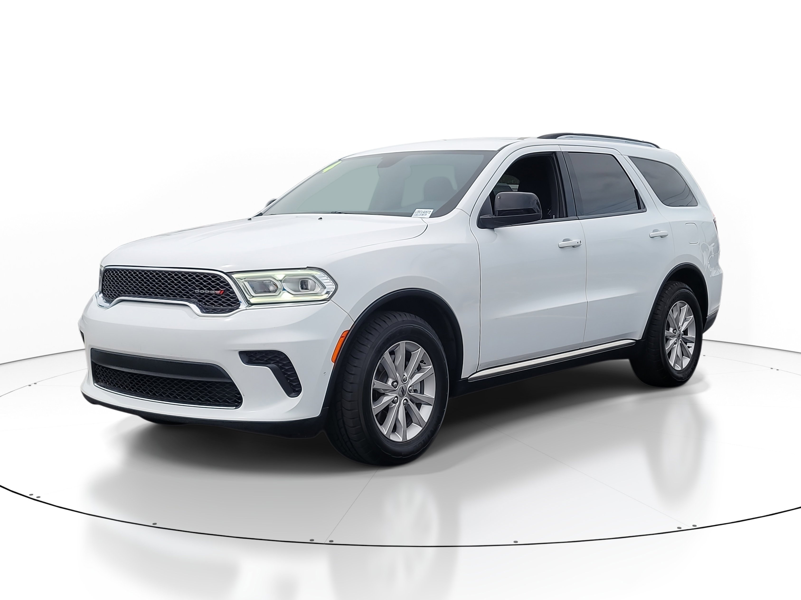 Used 2024 Dodge Durango SXT image 3