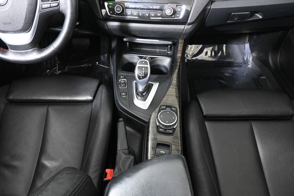 Used 2017 BMW 230i xDrive Convertible image 31