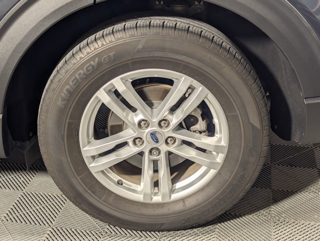 Certified 2022 Ford Explorer XLT image 26