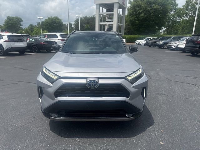 Used 2022 Toyota RAV4 XSE AWD/4WD image 4