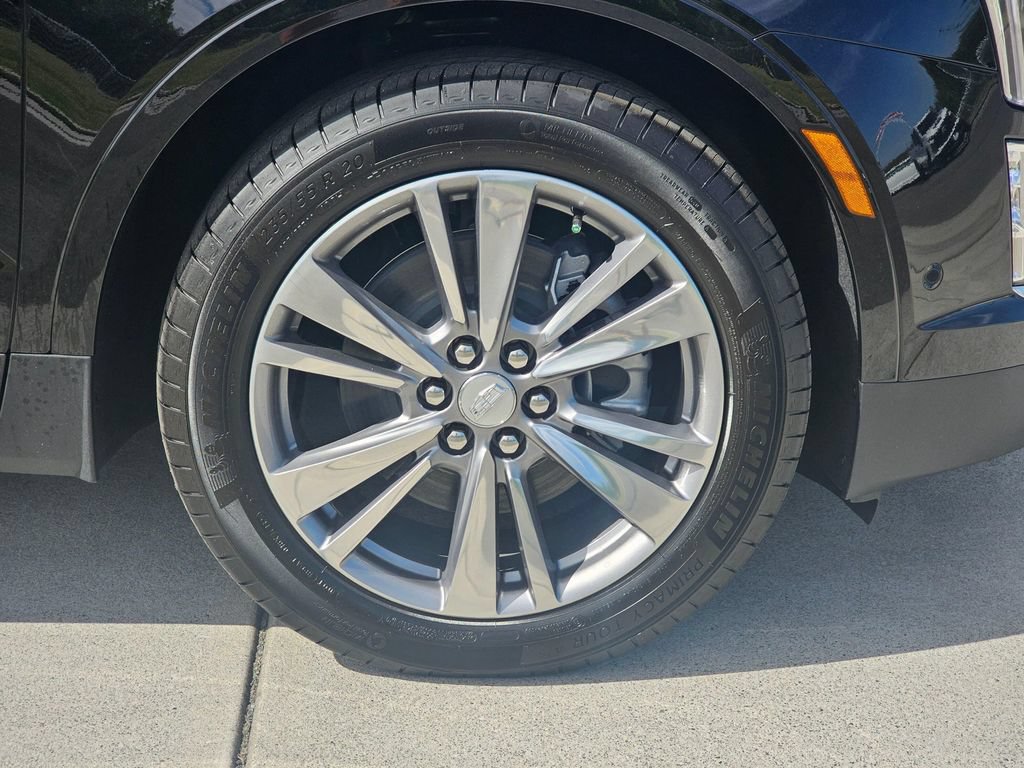 New 2026 Cadillac XT5 Premium Luxury w/ Driver Assist Package AWD/4WD image 9