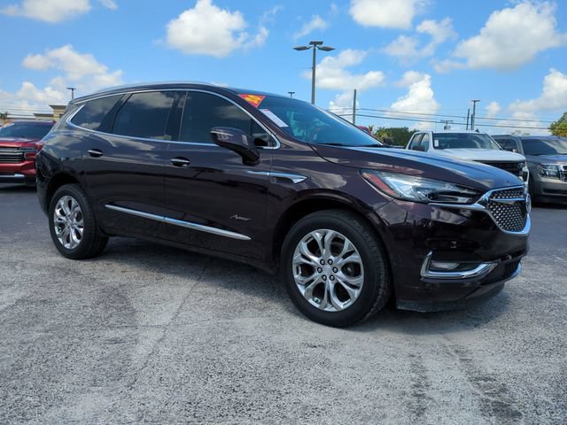 Used 2020 Buick Enclave Avenir w/ Avenir Technology Package FWD image 2