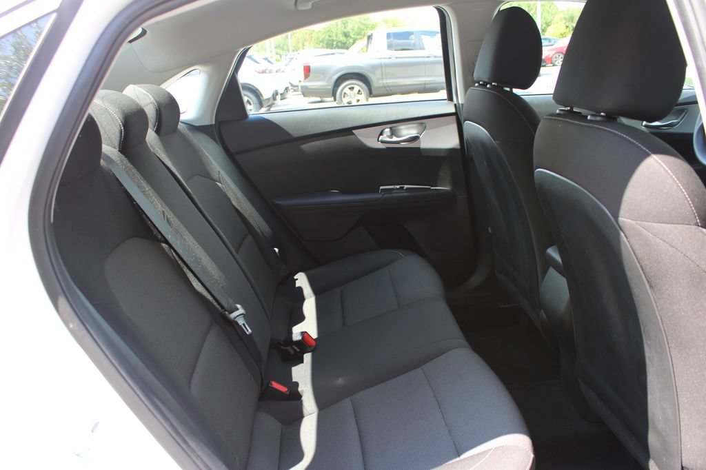 Used 2023 Kia Forte LXS FWD image 14