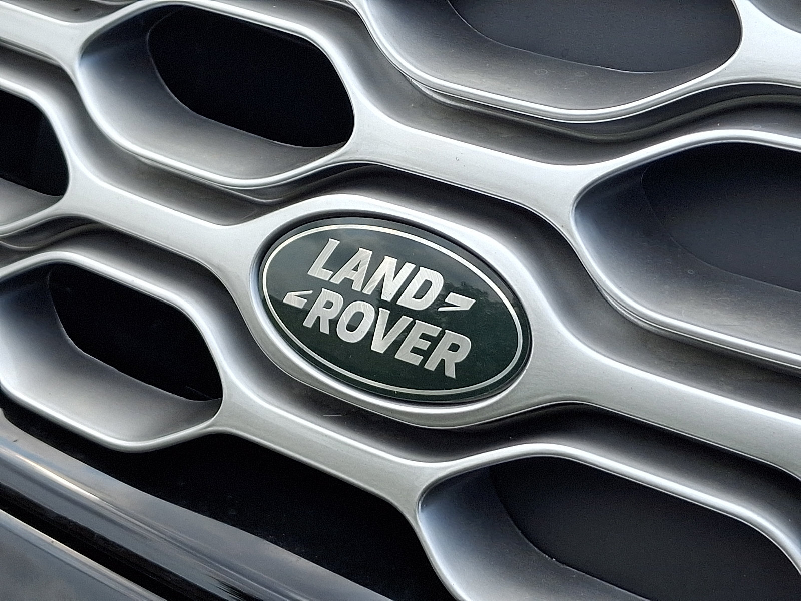 New 2026 Land Rover Discovery Limited Edition AWD/4WD image 21
