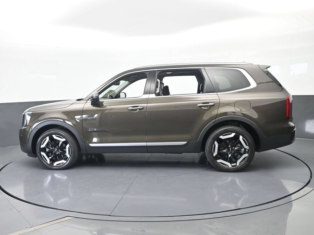 New 2024 Kia Telluride S w/ S Sunroof Package FWD image 3