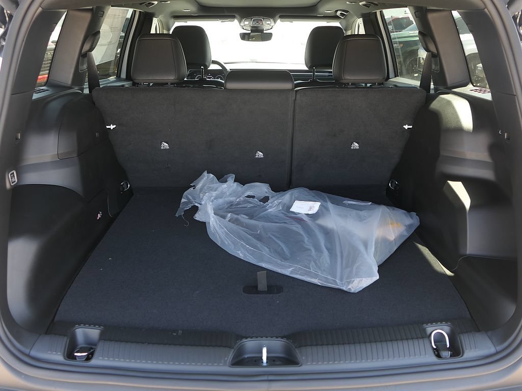 New 2026 Jeep Cherokee Limited AWD/4WD image 21
