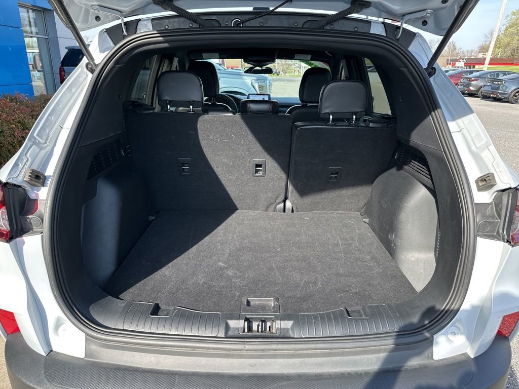 Used 2025 Ford Escape ST-Line image 9