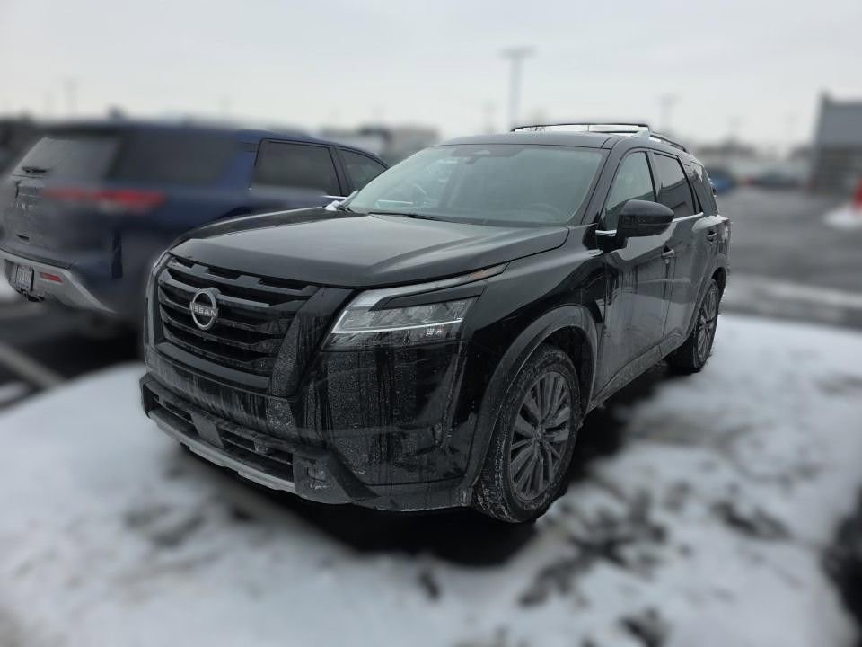 Certified 2023 Nissan Pathfinder SL w/ SL Premium Package image 2