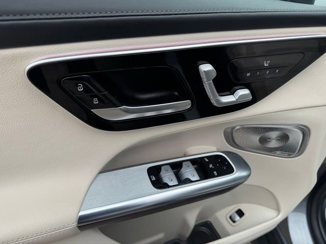 Used 2023 Mercedes-Benz GLC 300 GLC 300 image 20