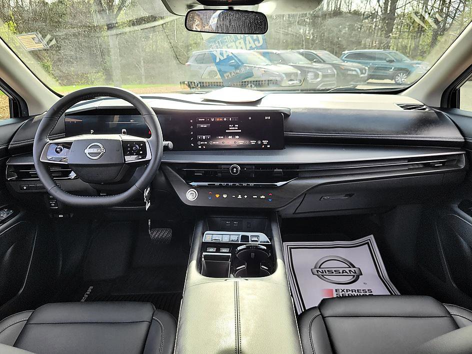 Certified 2025 Nissan Murano SV image 16