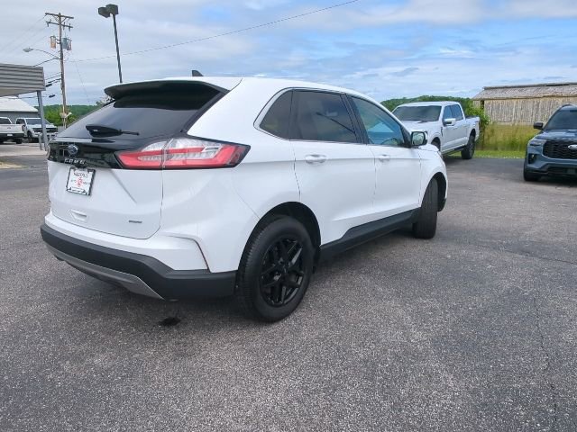 Used 2024 Ford Edge SEL AWD/4WD image 9