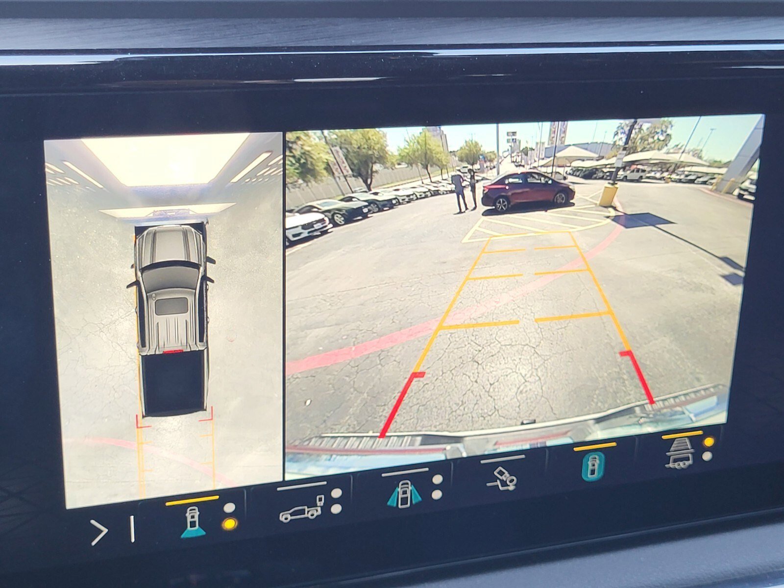 Used 2023 GMC Sierra 1500 AT4 w/ AT4 Premium Package image 22