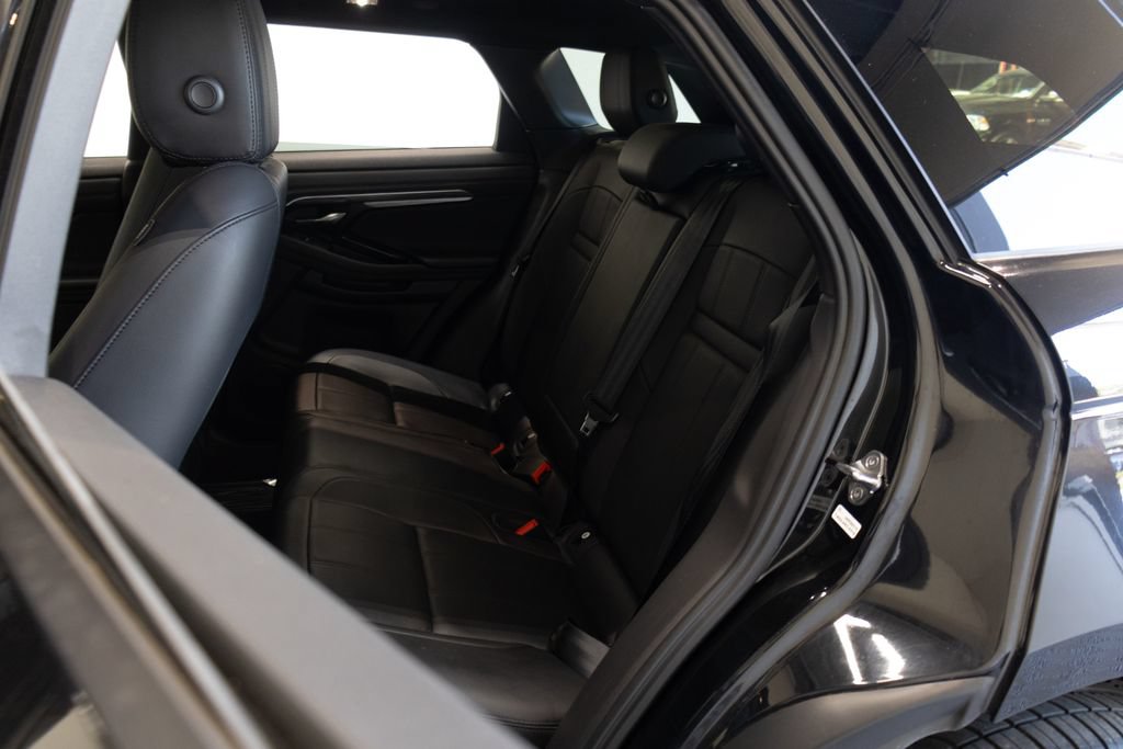 Used 2021 Land Rover Range Rover Evoque SE AWD/4WD image 18
