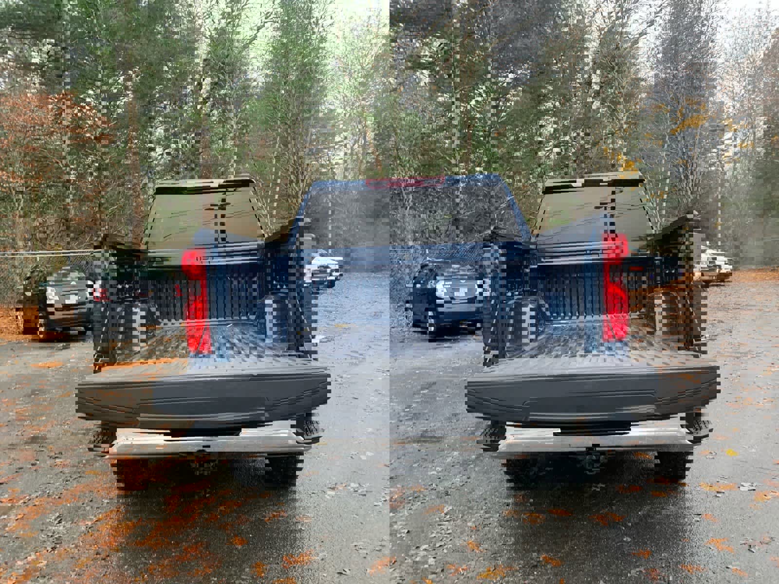 Used 2023 Chevrolet Silverado 1500 LT image 39