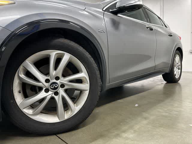 Used 2018 INFINITI QX30 Premium w/ Technology Package FWD image 28