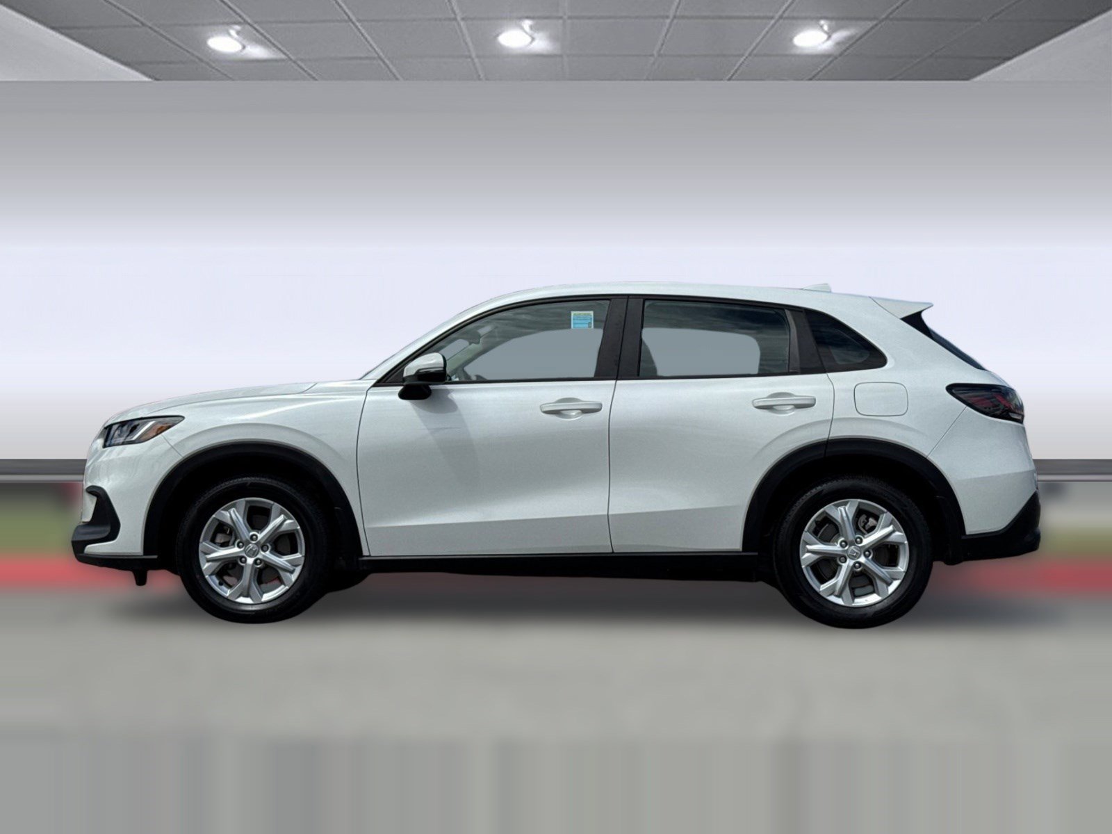 Used 2023 Honda HR-V LX image 2