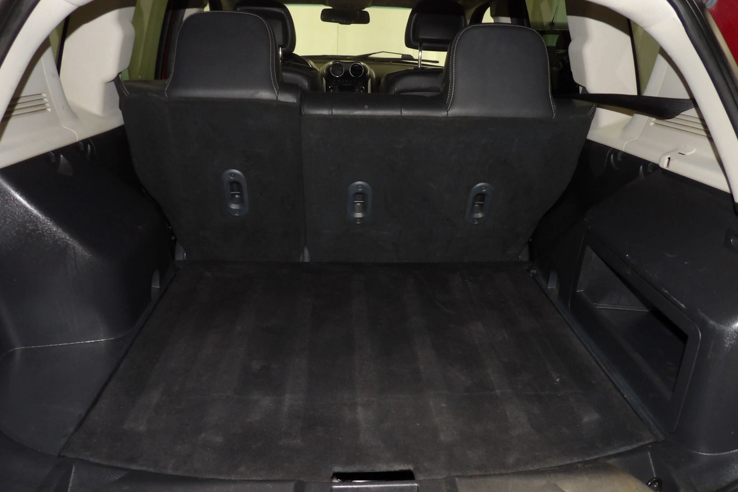 Used 2016 Jeep Compass High Altitude AWD/4WD image 6