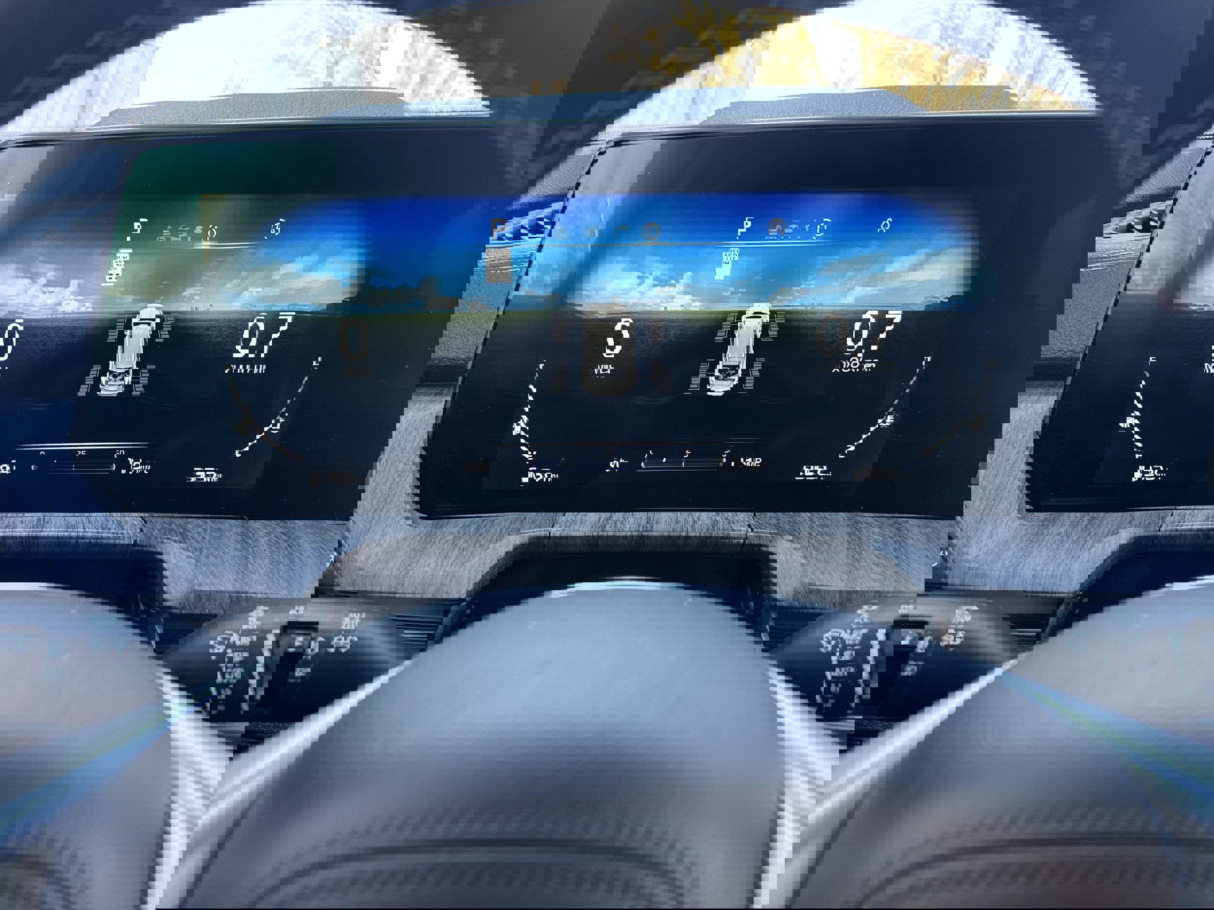 Used 2024 Kia Telluride SX Prestige w/ Towing Package AWD/4WD image 31